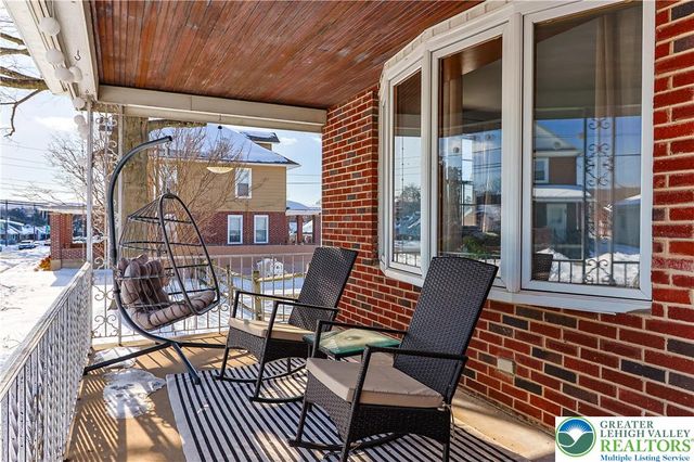 1030 New Jersey Avenue, Hellertown Boro, PA 18055