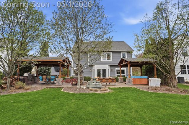 1054 Colt Lane, South Lyon, MI 48178