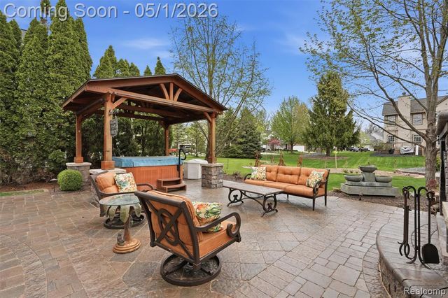 1054 Colt Lane, South Lyon, MI 48178