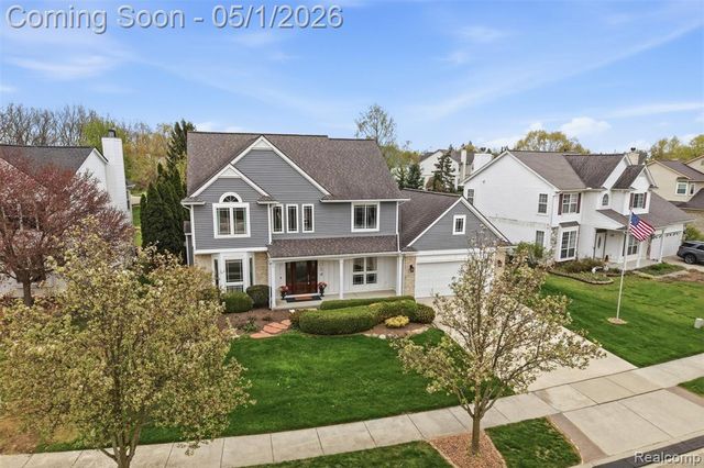 1054 Colt Lane, South Lyon, MI 48178