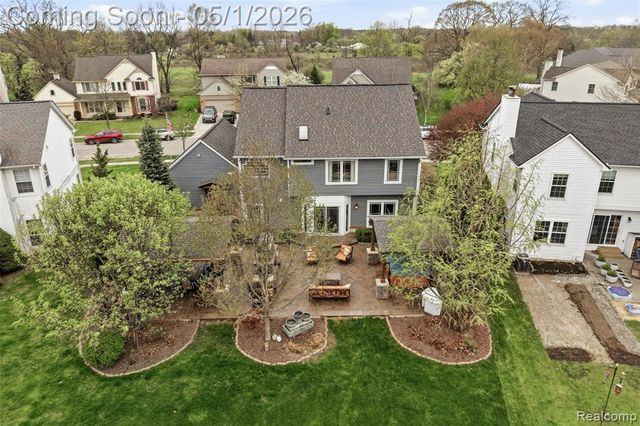 1054 Colt Lane, South Lyon, MI 48178
