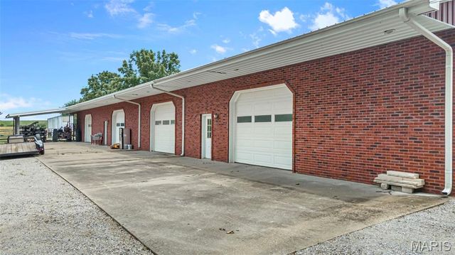 1841 N Main Street, Perryville, MO 63775