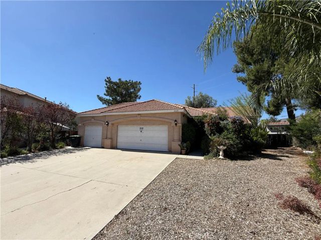 1129 Osprey Street, San Jacinto, CA 92583