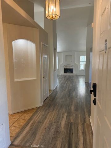 1129 Osprey Street, San Jacinto, CA 92583