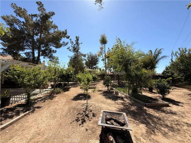 1129 Osprey Street, San Jacinto, CA 92583