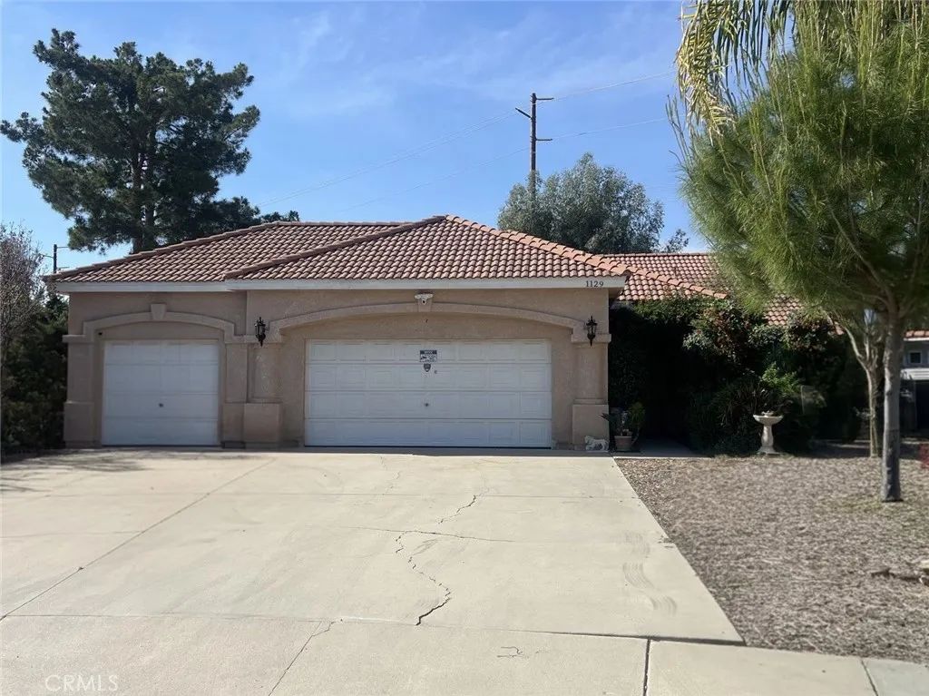 1129 Osprey Street, San Jacinto, CA 92583