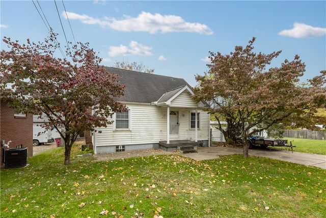 215 Main Street, Youngstown, PA 15696