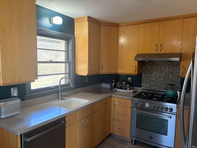 401 E Glendora Drive, Bloomington, IN 47408