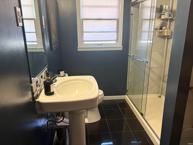 401 E Glendora Drive, Bloomington, IN 47408