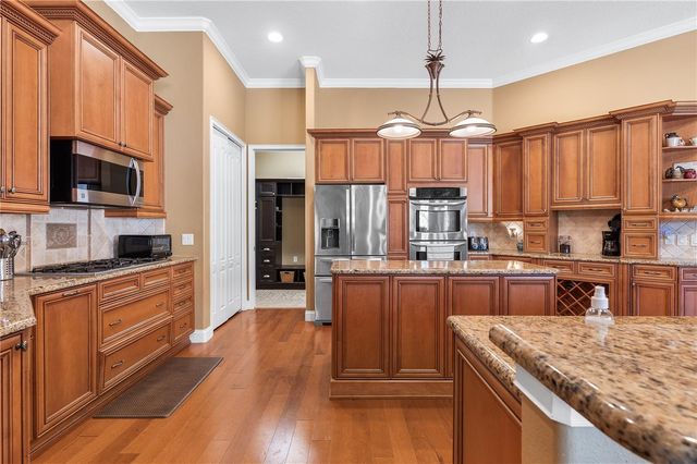 6826 SILVER CHARM COURT, Leesburg, FL 34748