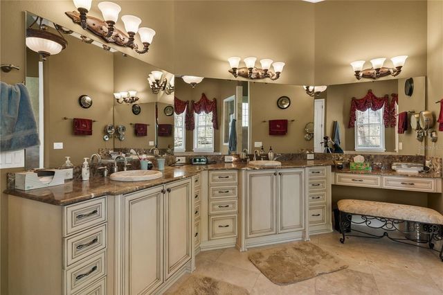 6826 SILVER CHARM COURT, Leesburg, FL 34748