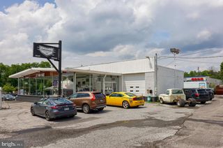 1579 S MARKET ST, Elizabethtown, PA 17022