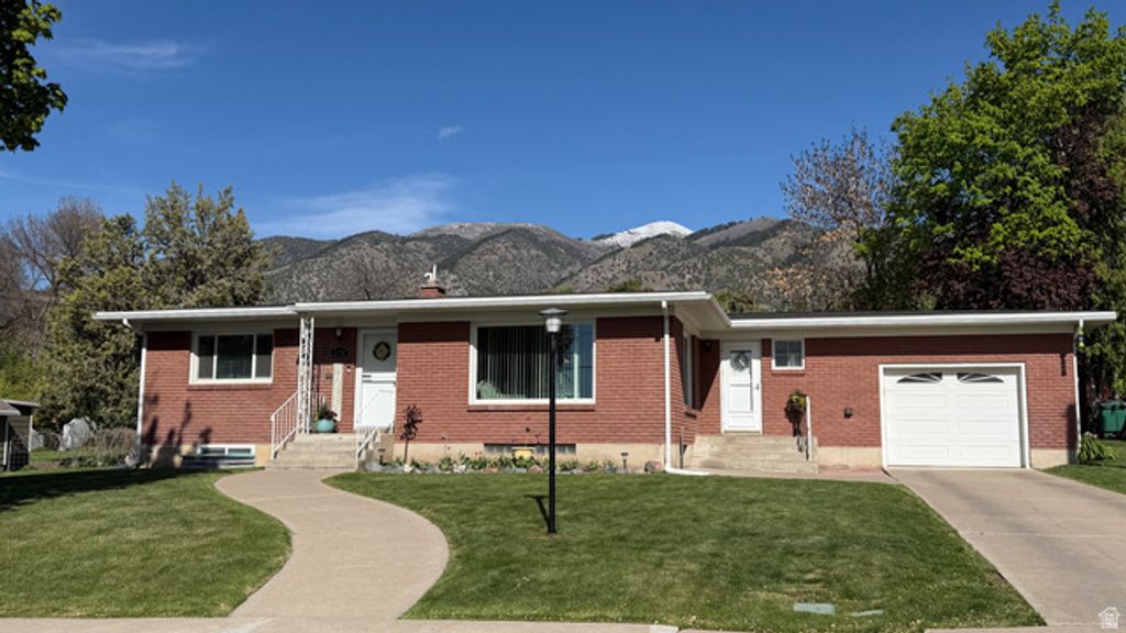 Image 3 of property listing at 270 S MAIN ST, Providence, UT 84332
