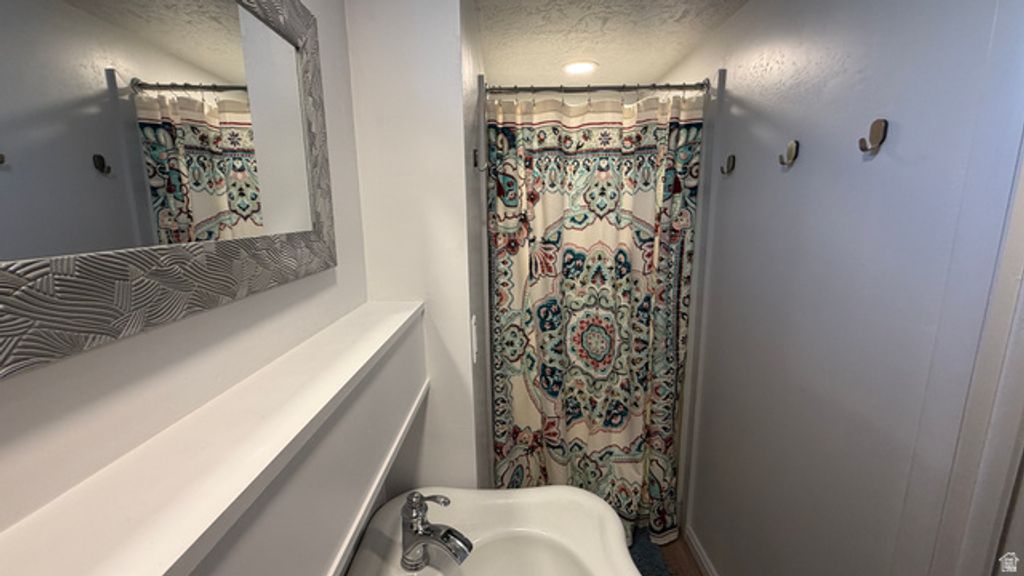 Image 43 of property listing at 270 S MAIN ST, Providence, UT 84332
