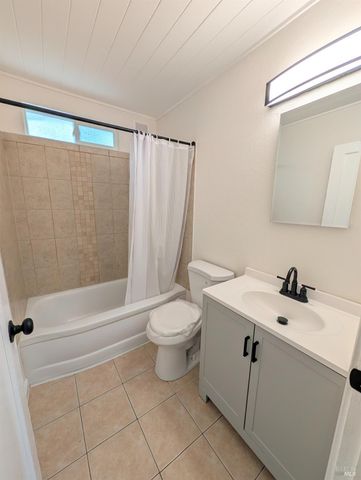 1577 Magazine St, Vallejo, CA 94591