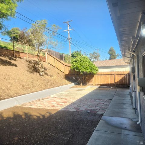 1577 Magazine St, Vallejo, CA 94591