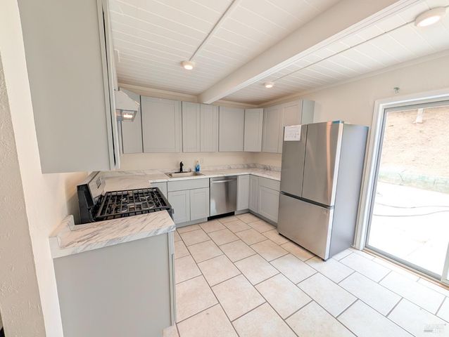 1577 Magazine St, Vallejo, CA 94591