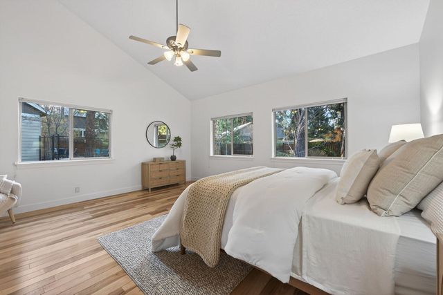 19811 Kenzie Avenue, Bend, OR 97702