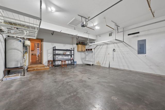 19811 Kenzie Avenue, Bend, OR 97702