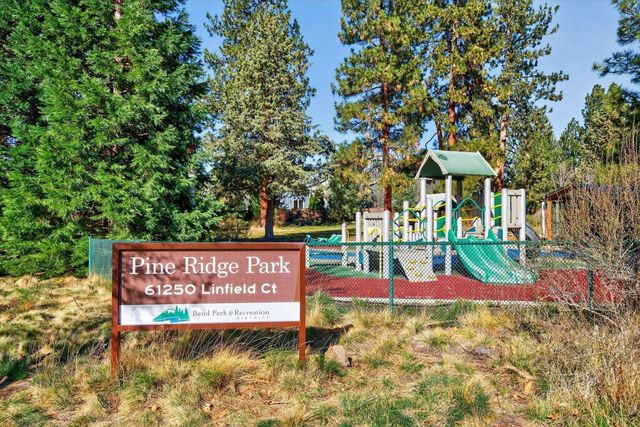 19811 Kenzie Avenue, Bend, OR 97702