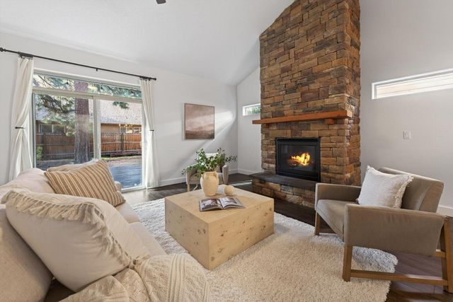 19811 Kenzie Avenue, Bend, OR 97702