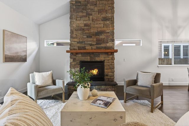 19811 Kenzie Avenue, Bend, OR 97702