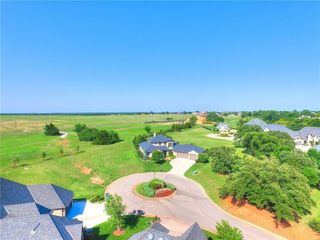 6725 Royale Court, Edmond, OK 73025