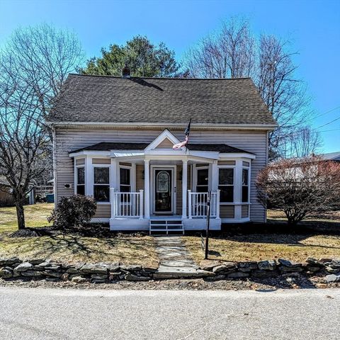 4 Intervale Rd, Rutland, MA 01543
