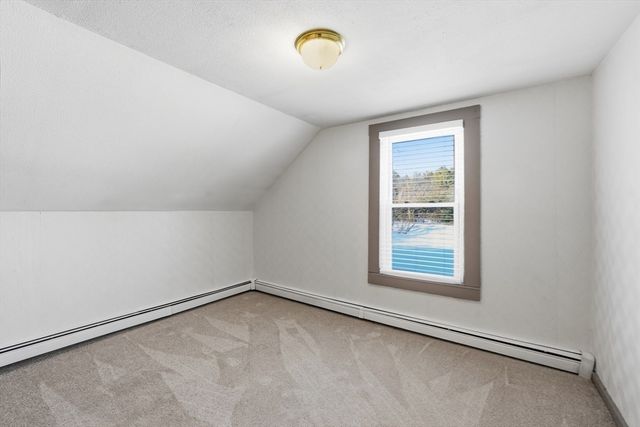 4 Intervale Rd, Rutland, MA 01543