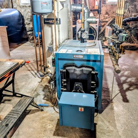 4 Intervale Rd, Rutland, MA 01543