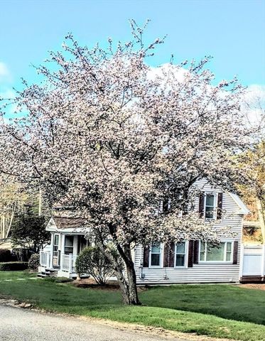 4 Intervale Rd, Rutland, MA 01543