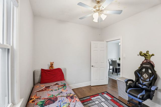 2407 Highland Avenue, Berwyn, IL 60402