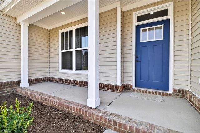 1221 Sebastian CT, Chesapeake, VA 23322