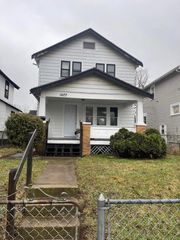 1477 Briarwood Avenue, Columbus, OH 43211