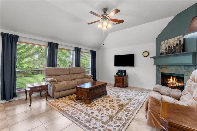 708 Arlington Pointe Drive, League City, TX 77573