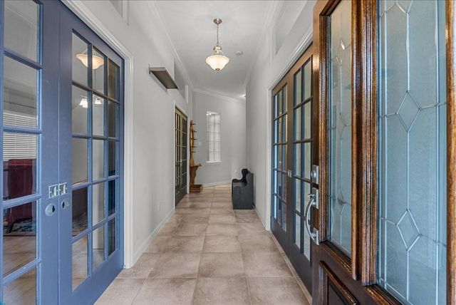 708 Arlington Pointe Drive, League City, TX 77573