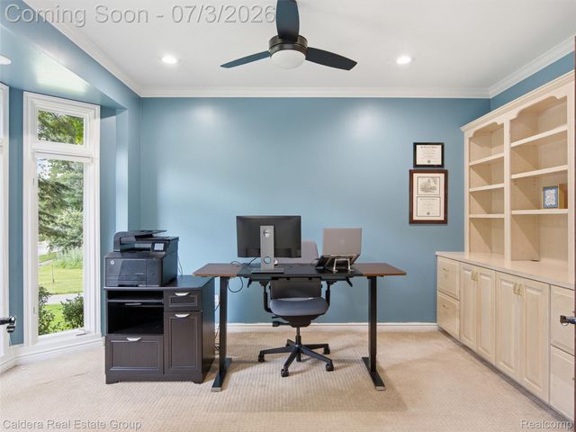 56015 Parkview Drive, Shelby Charter Township, MI 48316