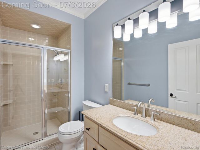 56015 Parkview Drive, Shelby Charter Township, MI 48316