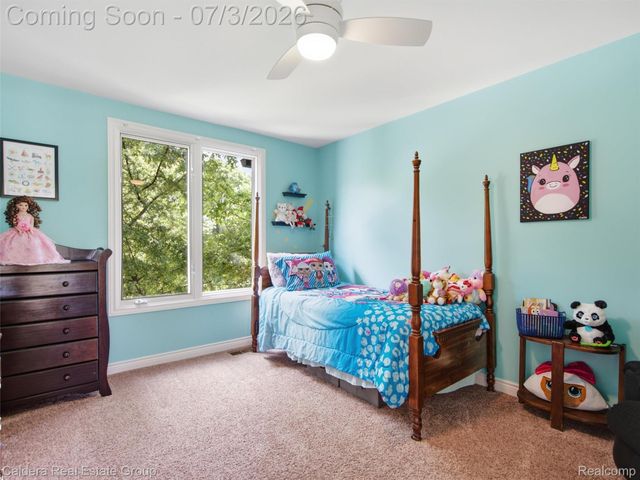 56015 Parkview Drive, Shelby Charter Township, MI 48316