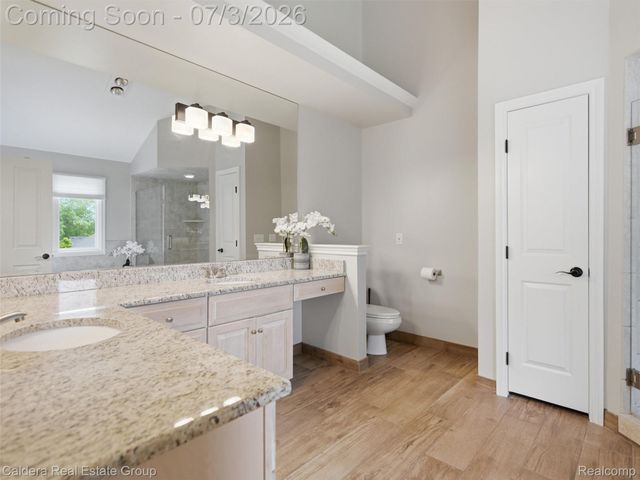 56015 Parkview Drive, Shelby Charter Township, MI 48316