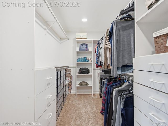 56015 Parkview Drive, Shelby Charter Township, MI 48316