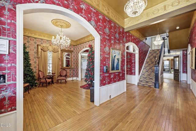 201 E Hill Street, Benson, NC 27504