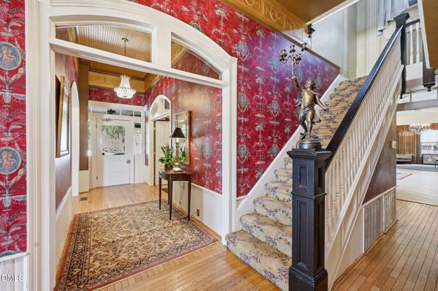 201 E Hill Street, Benson, NC 27504