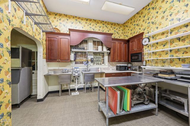 201 E Hill Street, Benson, NC 27504