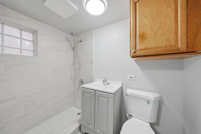 2642 S Sacramento Avenue, Chicago, IL 60623