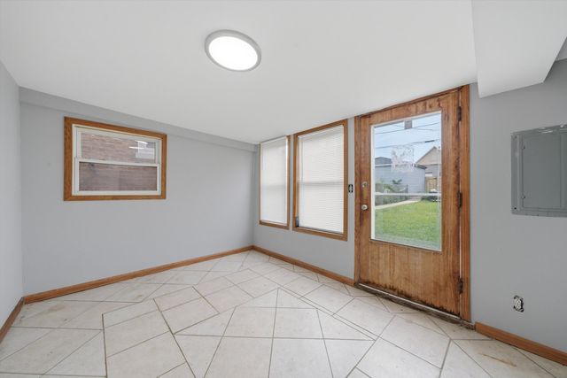 2642 S Sacramento Avenue, Chicago, IL 60623