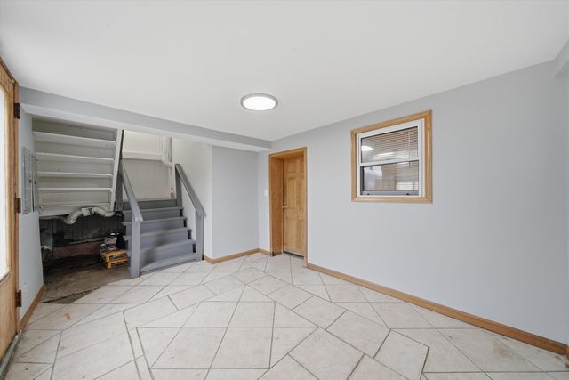 2642 S Sacramento Avenue, Chicago, IL 60623