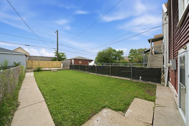 2642 S Sacramento Avenue, Chicago, IL 60623