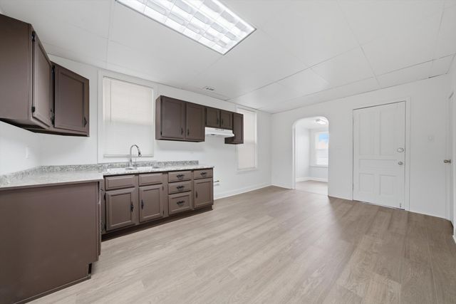 2642 S Sacramento Avenue, Chicago, IL 60623