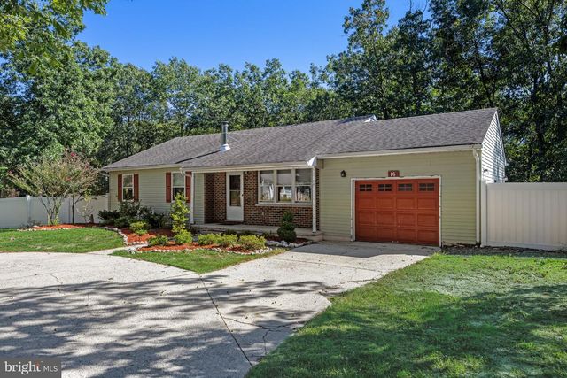 16 MILL CT, Sicklerville, NJ 08081